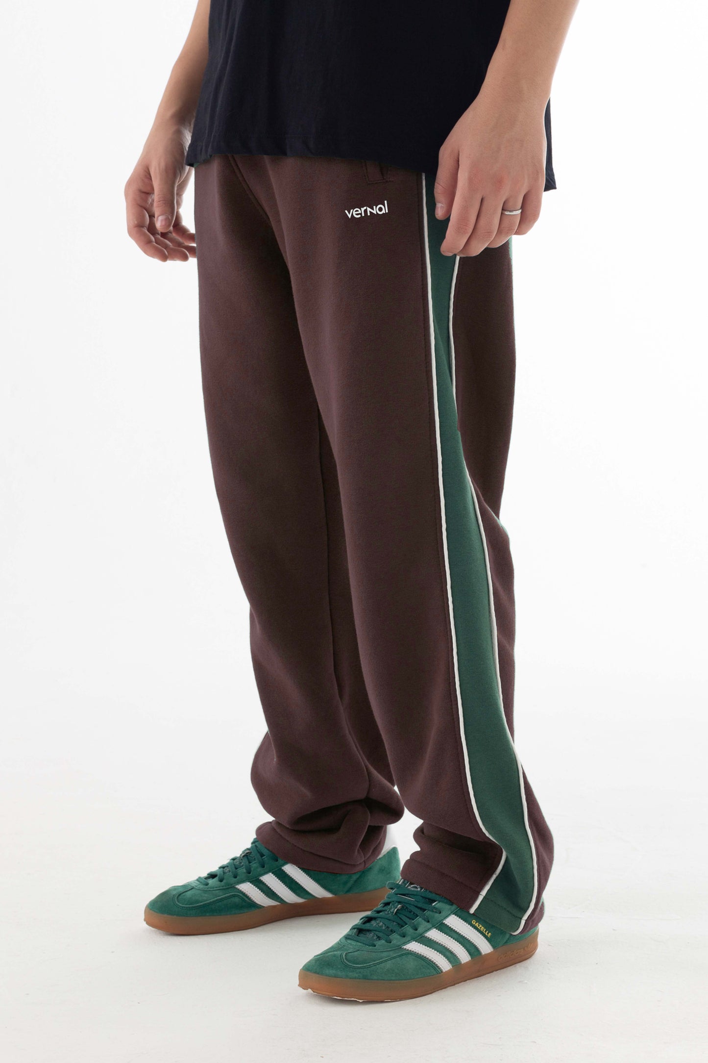 MOK Jogging (marrón combinado)