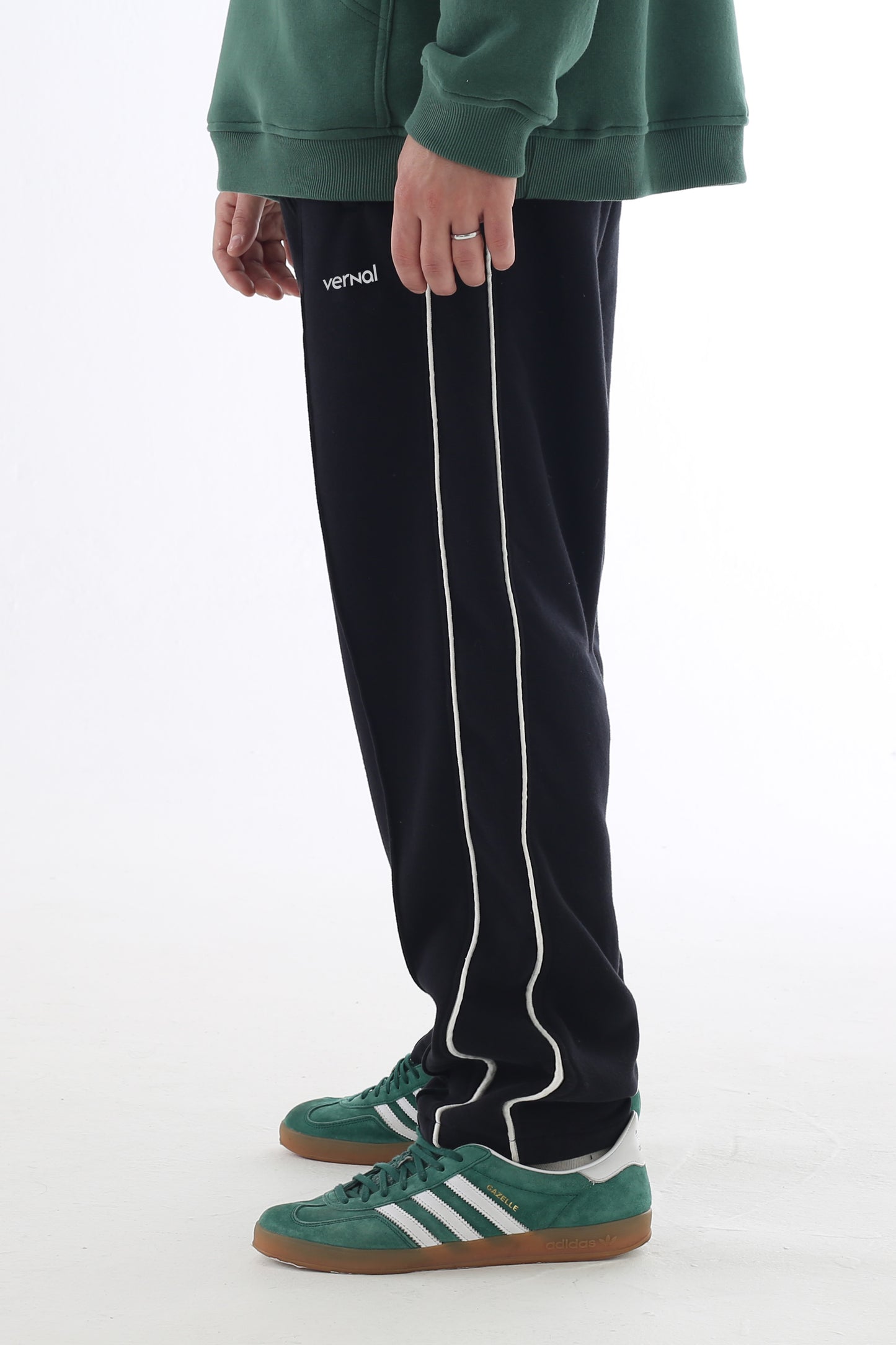 MOK Jogging (negro)